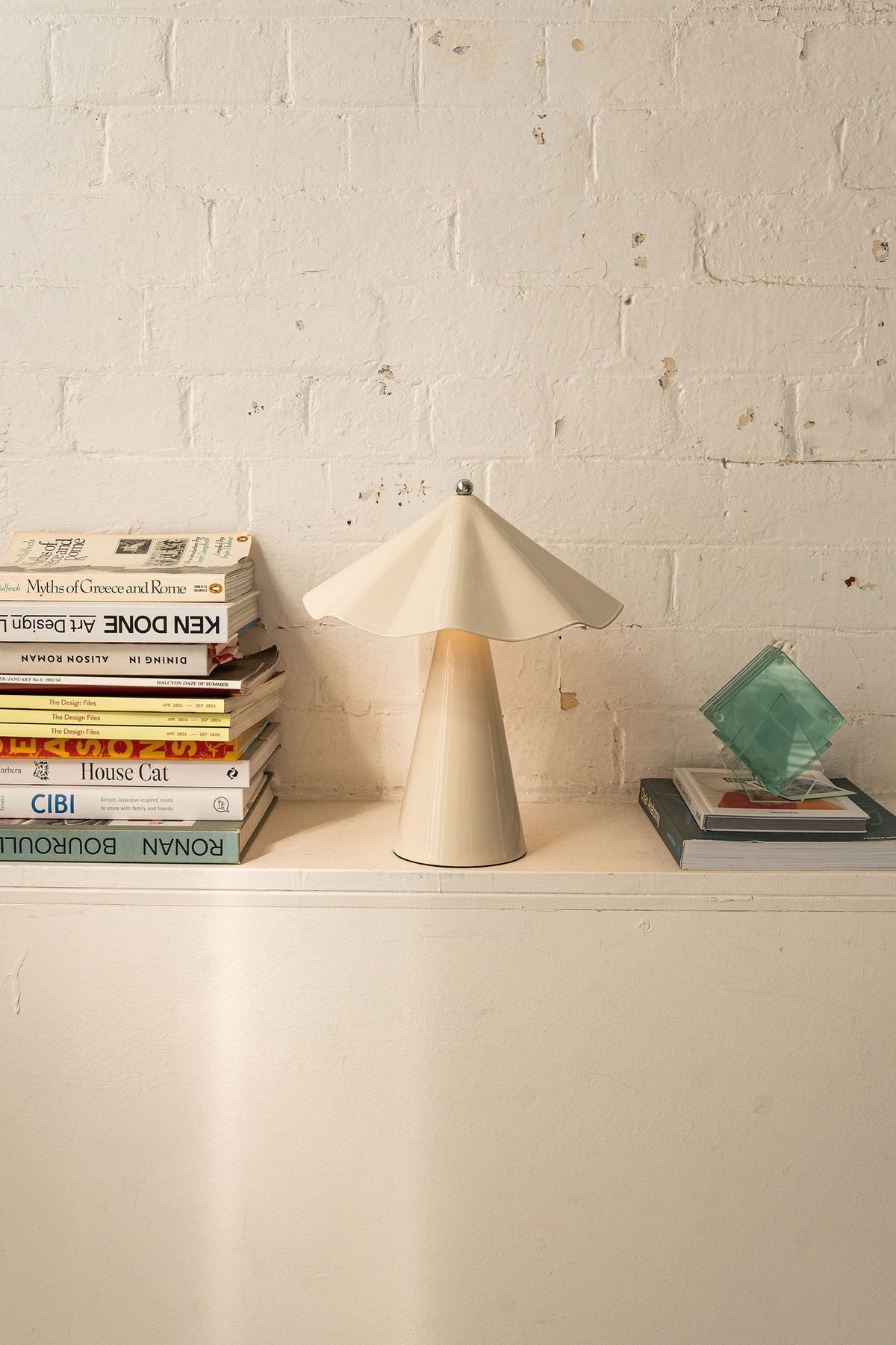 Robyn Portable Lamp